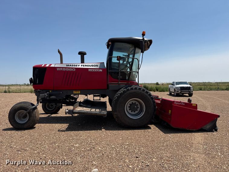 image for item EW4158 2022 Massey Ferguson WR9980 swather / windrower