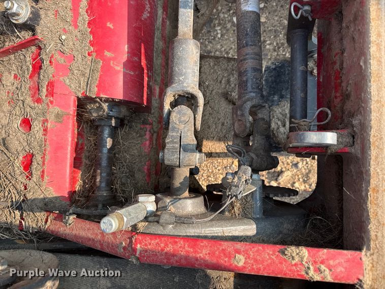 image for item EW4158 2022 Massey Ferguson WR9980 swather / windrower