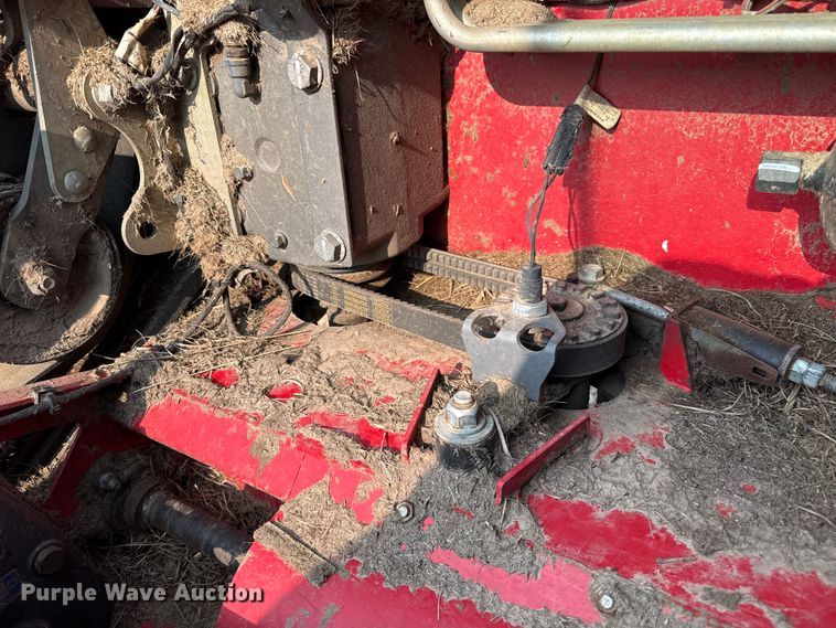 image for item EW4158 2022 Massey Ferguson WR9980 swather / windrower