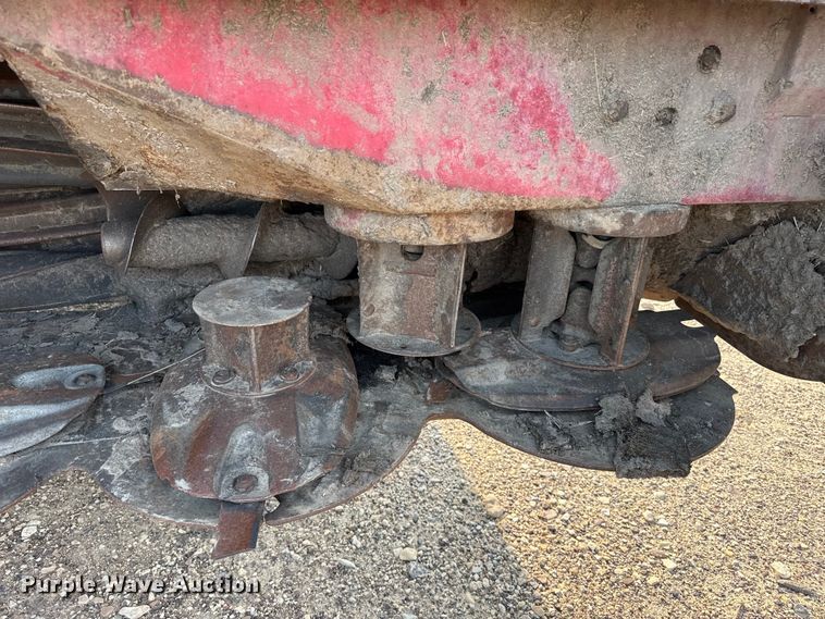 image for item EW4158 2022 Massey Ferguson WR9980 swather / windrower