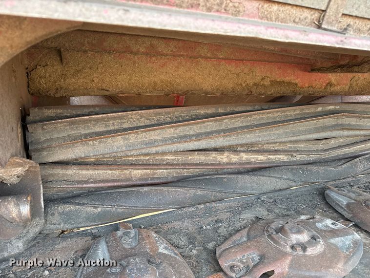 image for item EW4158 2022 Massey Ferguson WR9980 swather / windrower