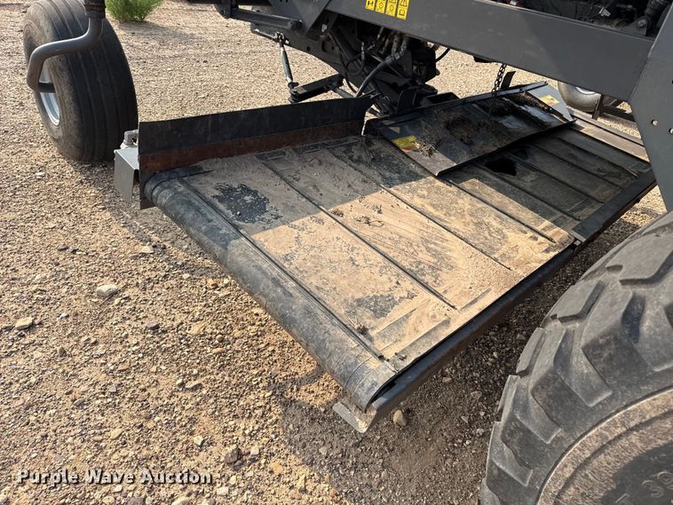 image for item EW4158 2022 Massey Ferguson WR9980 swather / windrower