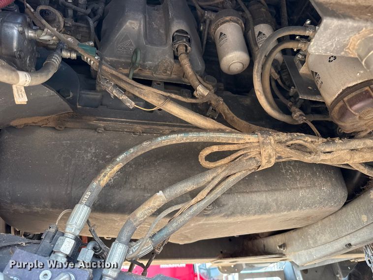 image for item EW4158 2022 Massey Ferguson WR9980 swather / windrower