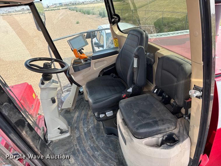 image for item EW4158 2022 Massey Ferguson WR9980 swather / windrower