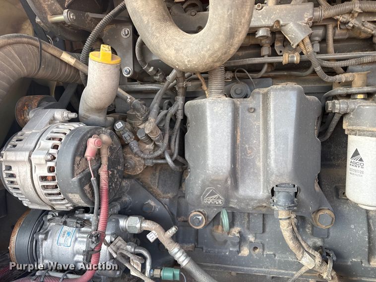 image for item EW4158 2022 Massey Ferguson WR9980 swather / windrower