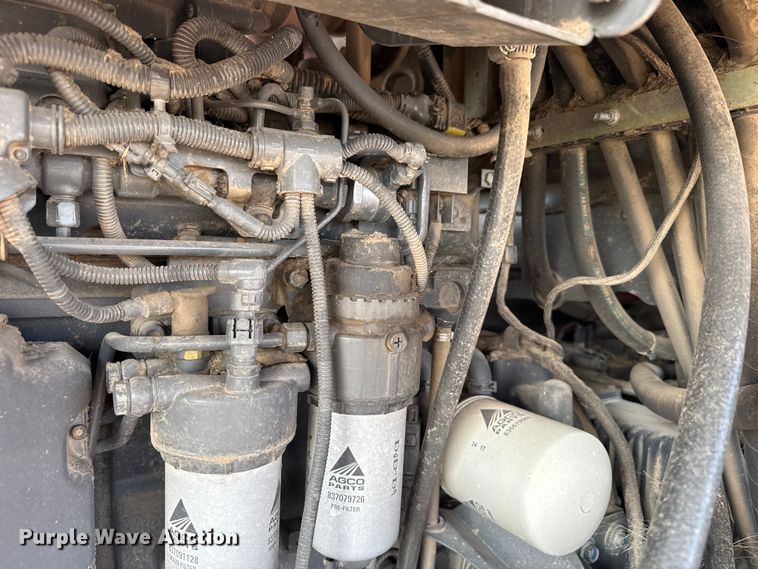 image for item EW4158 2022 Massey Ferguson WR9980 swather / windrower