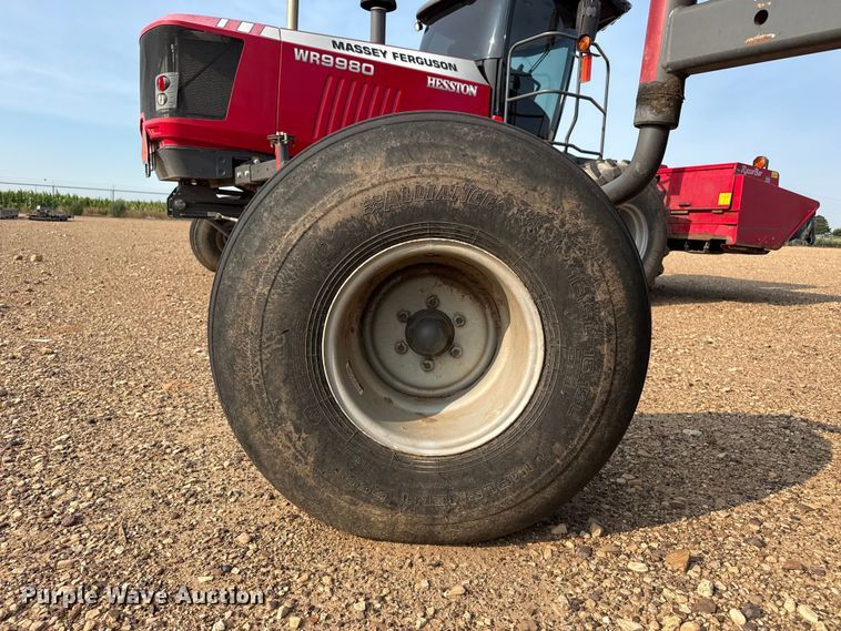 image for item EW4158 2022 Massey Ferguson WR9980 swather / windrower