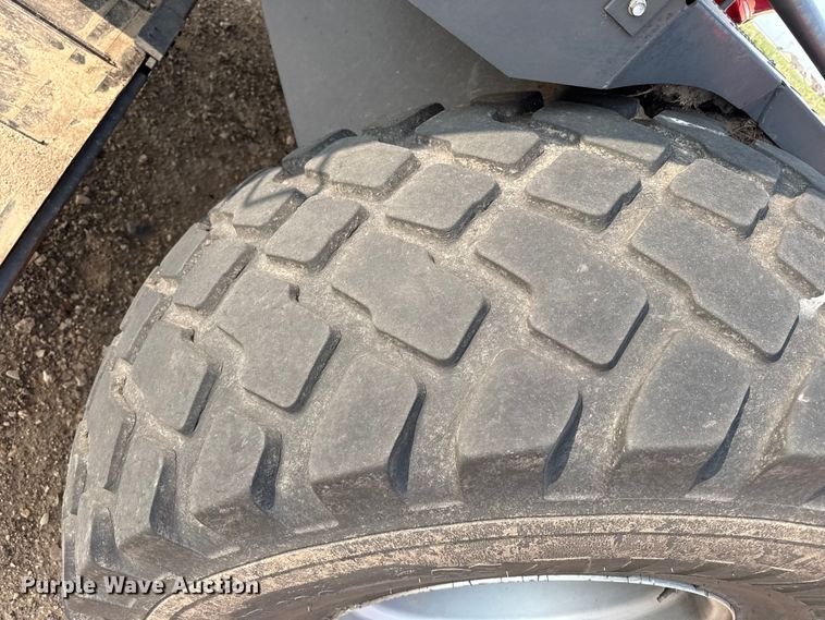 image for item EW4158 2022 Massey Ferguson WR9980 swather / windrower