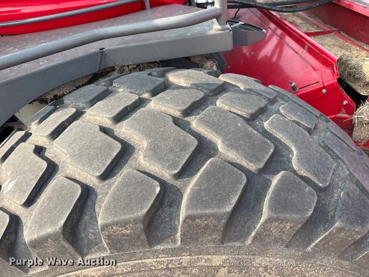 image for item EW4158 2022 Massey Ferguson WR9980 swather / windrower