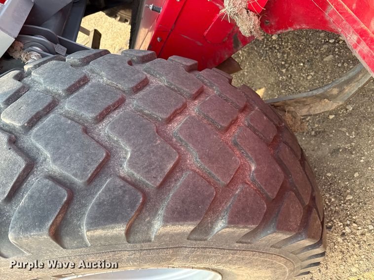 image for item EW4158 2022 Massey Ferguson WR9980 swather / windrower