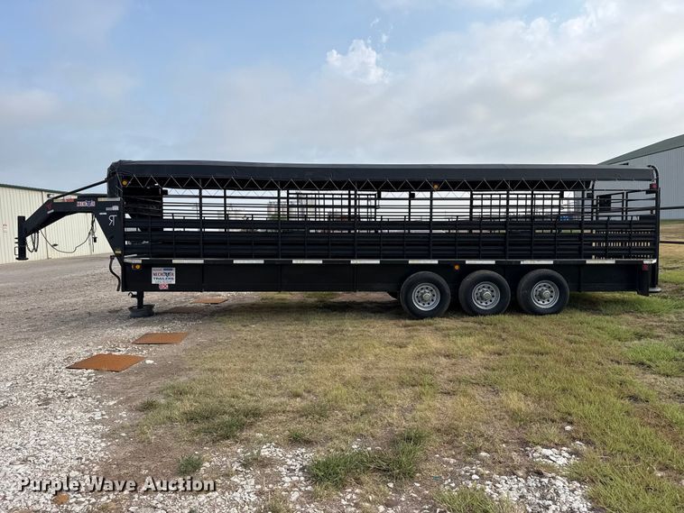 image for item EW4177 2013 Neckover Trailers GL28-3-7KE livestock trailer