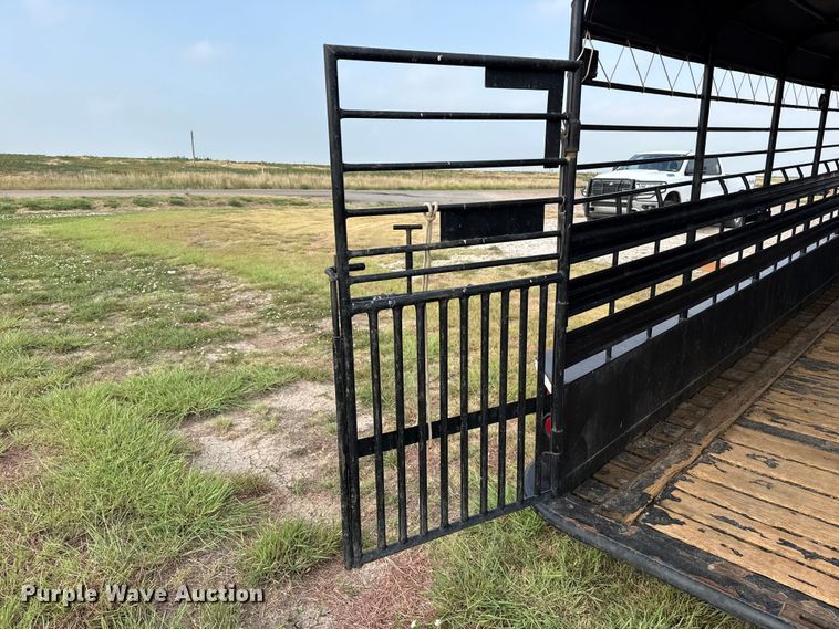 image for item EW4177 2013 Neckover Trailers GL28-3-7KE livestock trailer