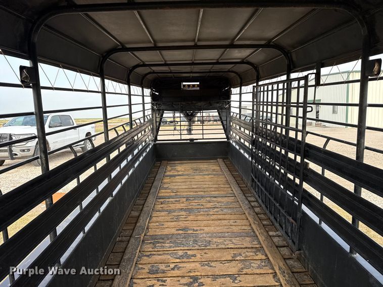 image for item EW4177 2013 Neckover Trailers GL28-3-7KE livestock trailer