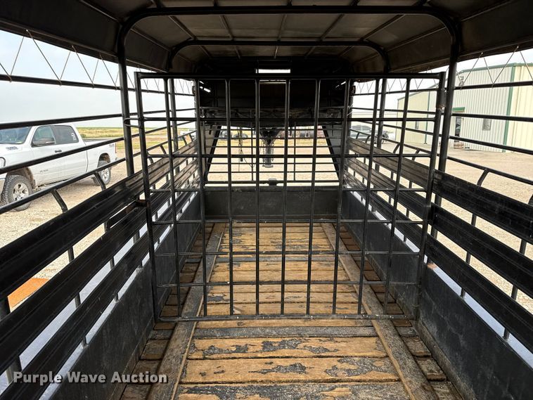 image for item EW4177 2013 Neckover Trailers GL28-3-7KE livestock trailer