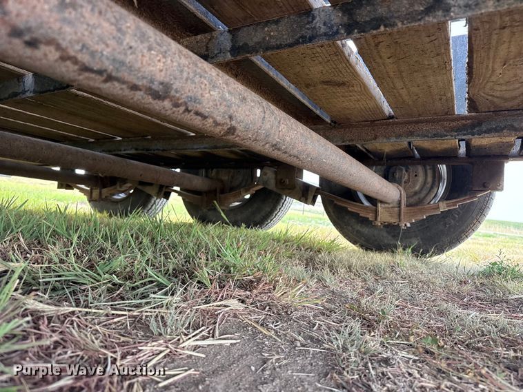 image for item EW4177 2013 Neckover Trailers GL28-3-7KE livestock trailer