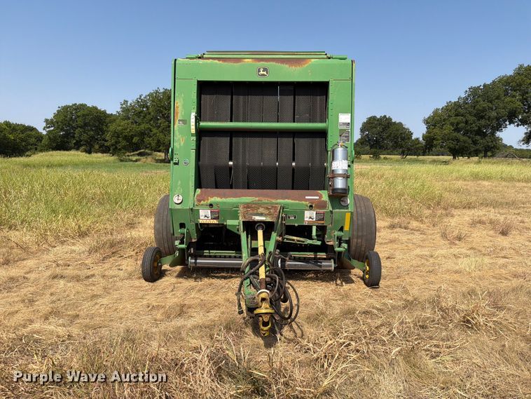 image for item EW8629 2007 John Deere 568 Megawide Plus round baler