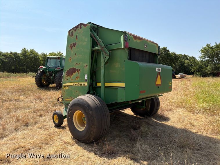 image for item EW8629 2007 John Deere 568 Megawide Plus round baler
