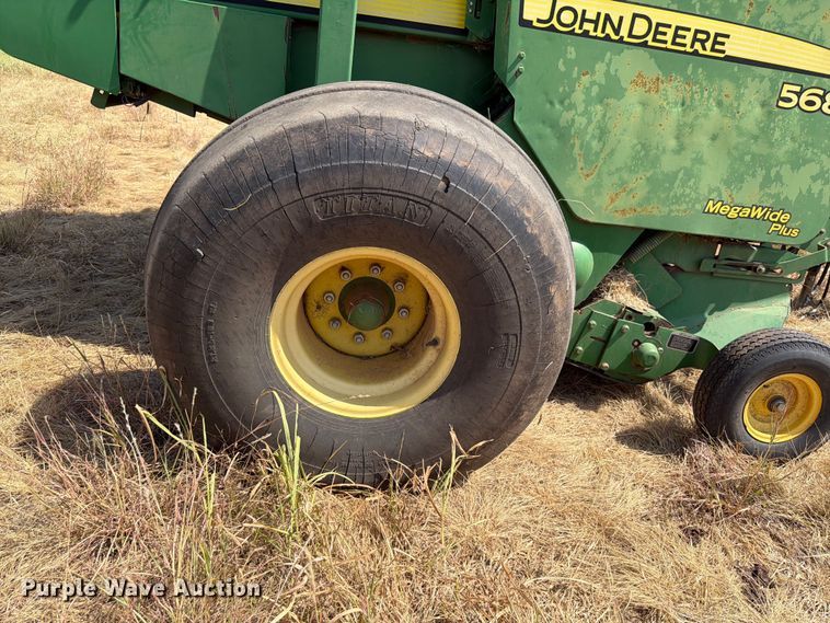 image for item EW8629 2007 John Deere 568 Megawide Plus round baler