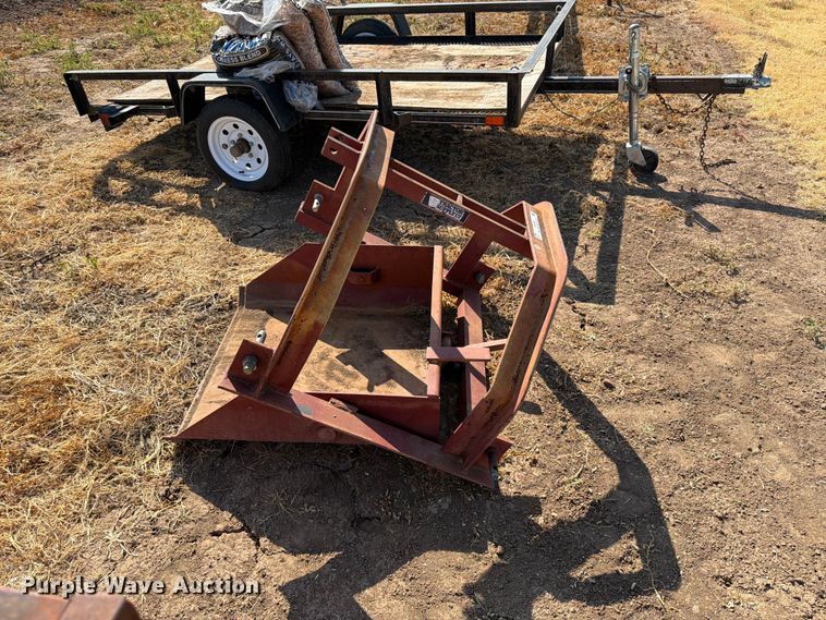 image for item EW8646 Tractor Supply Co Dirt scoop