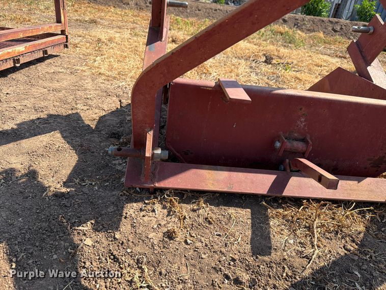image for item EW8646 Tractor Supply Co Dirt scoop