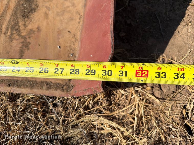 image for item EW8646 Tractor Supply Co Dirt scoop