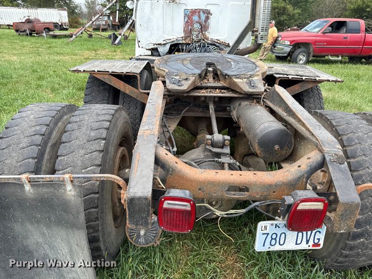 image for item EX2094 1984 GMC Brigadier semi truck