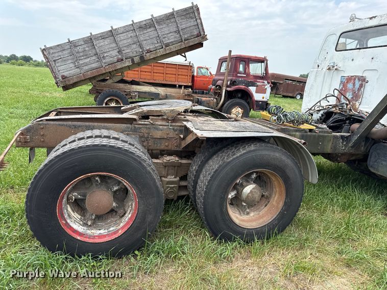 image for item EX2094 1984 GMC Brigadier semi truck