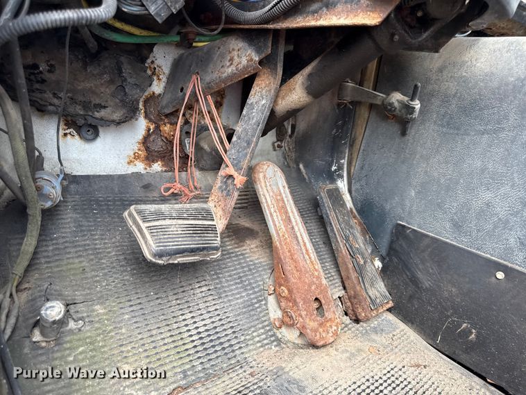 image for item EX2094 1984 GMC Brigadier semi truck