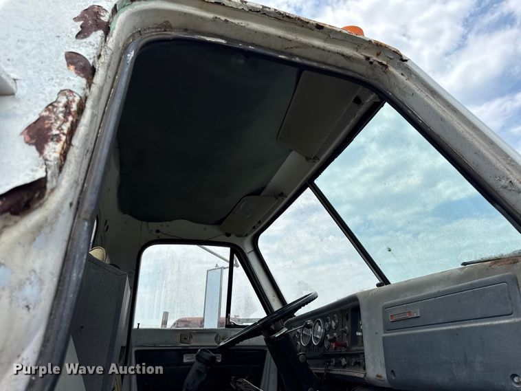 image for item EX2094 1984 GMC Brigadier semi truck