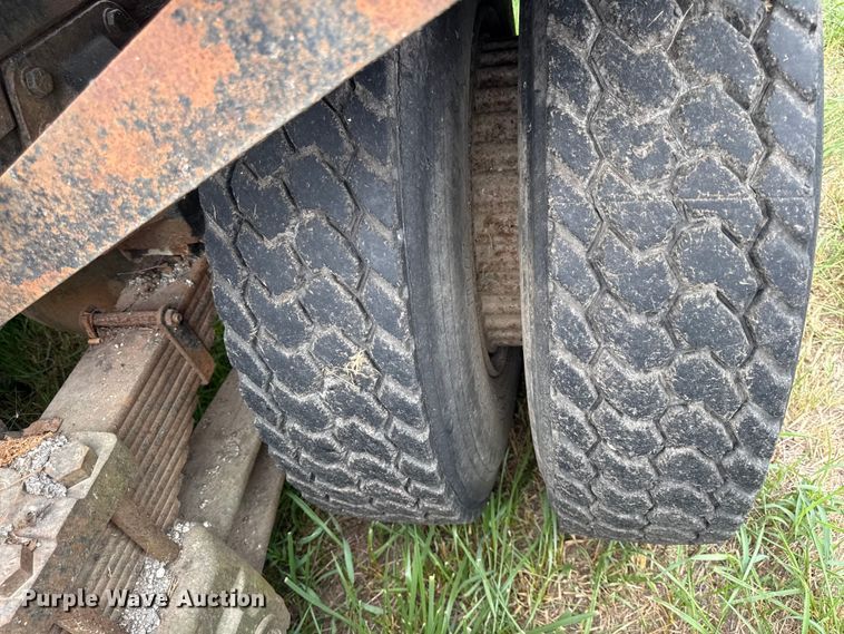 image for item EX2094 1984 GMC Brigadier semi truck
