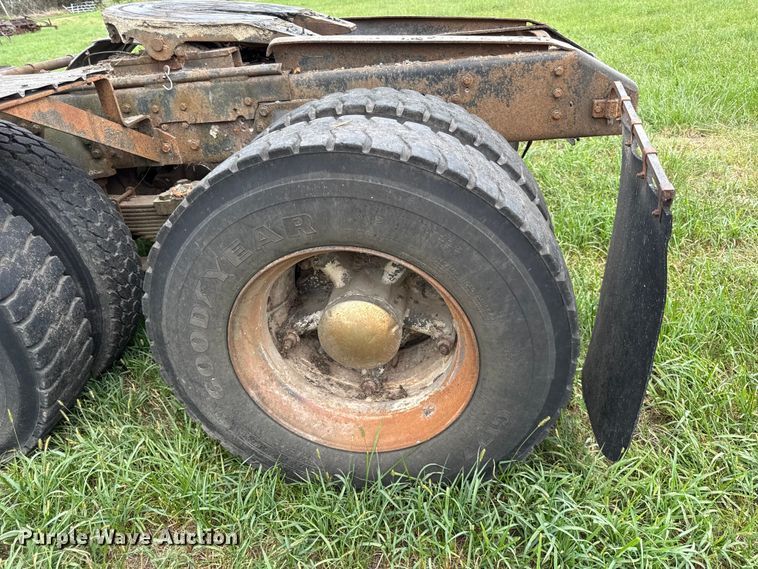 image for item EX2094 1984 GMC Brigadier semi truck