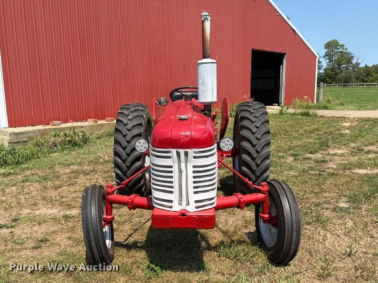 image for item EX4594 1956 International 300 tractor