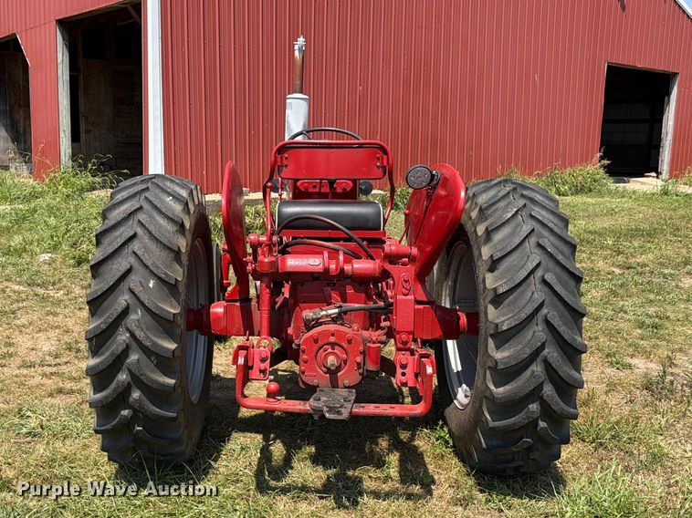 image for item EX4594 1956 International 300 tractor