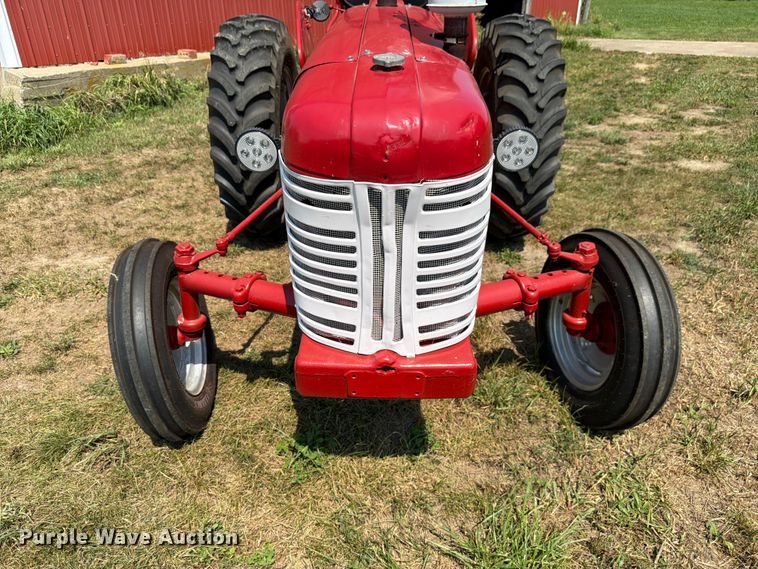 image for item EX4594 1956 International 300 tractor