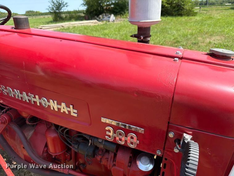 image for item EX4594 1956 International 300 tractor