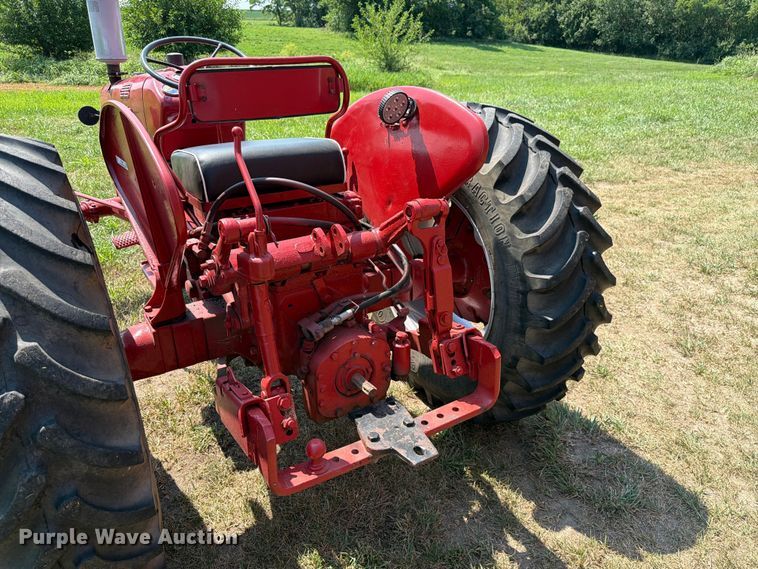 image for item EX4594 1956 International 300 tractor
