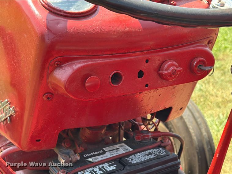 image for item EX4594 1956 International 300 tractor