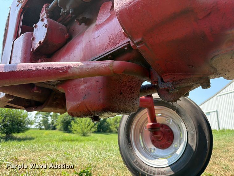image for item EX4594 1956 International 300 tractor