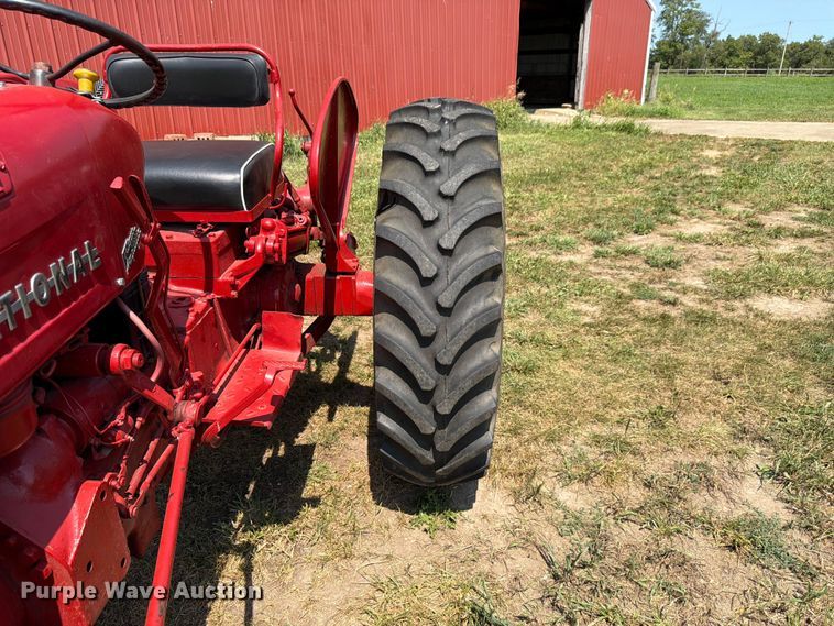 image for item EX4594 1956 International 300 tractor
