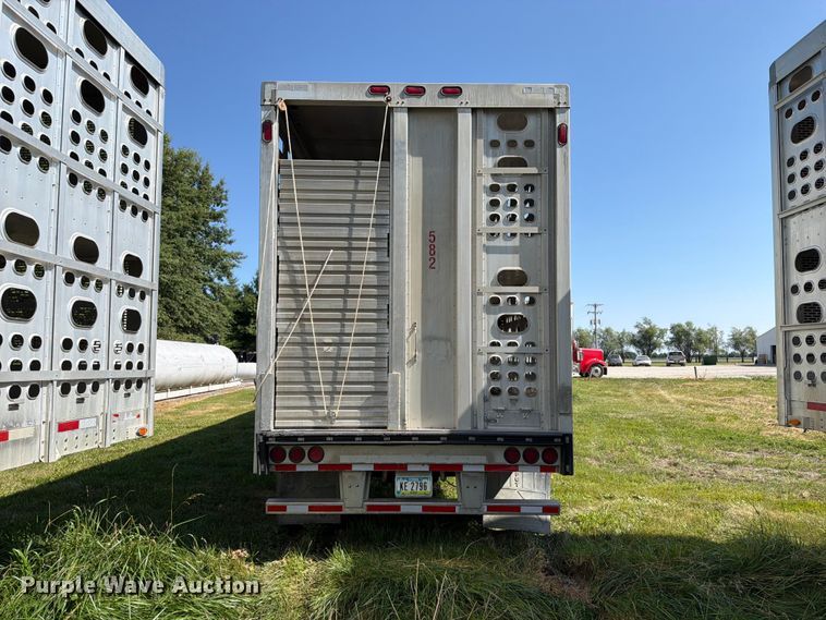 image for item FB5844 2008 M.h. Eby, Inc Trans Pork livestock trailer
