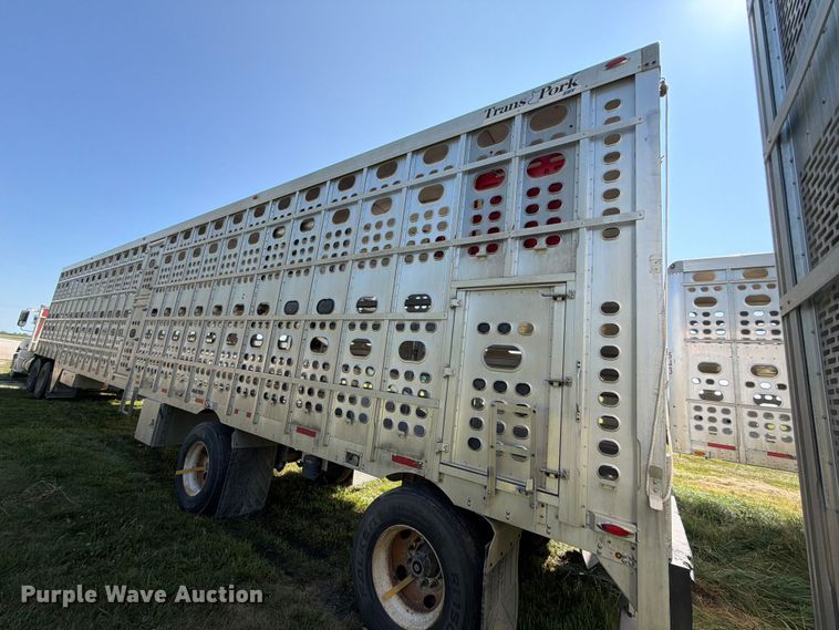 image for item FB5844 2008 M.h. Eby, Inc Trans Pork livestock trailer