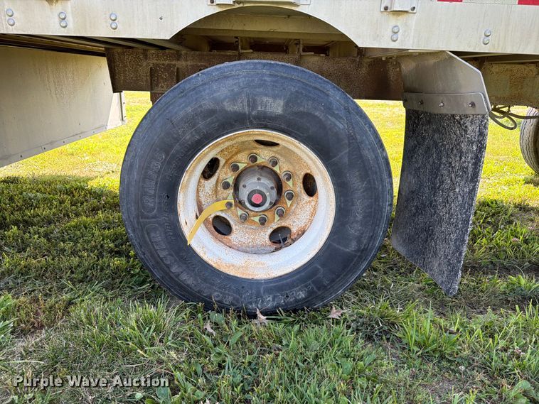 image for item FB5844 2008 M.h. Eby, Inc Trans Pork livestock trailer