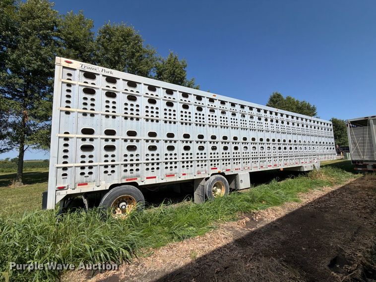 image for item FB5845 2008 M.h. Eby, Inc livestock trailer