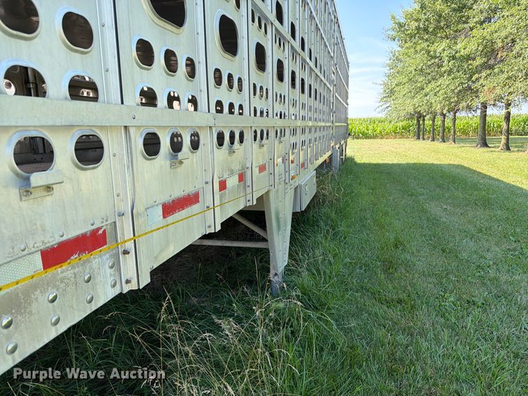 image for item FB5845 2008 M.h. Eby, Inc livestock trailer