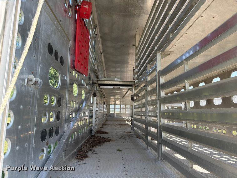 image for item FB5845 2008 M.h. Eby, Inc livestock trailer
