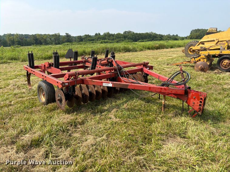 image for item FB5850 Case IH 6500 Conser-Till disk ripper