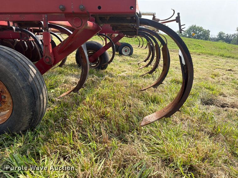 image for item FB5850 Case IH 6500 Conser-Till disk ripper