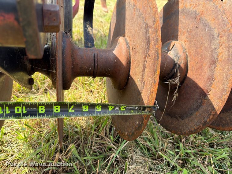 image for item FB5850 Case IH 6500 Conser-Till disk ripper