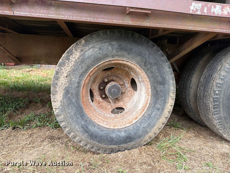 image for item FB5867 1996 Keifer Built equipment trailer