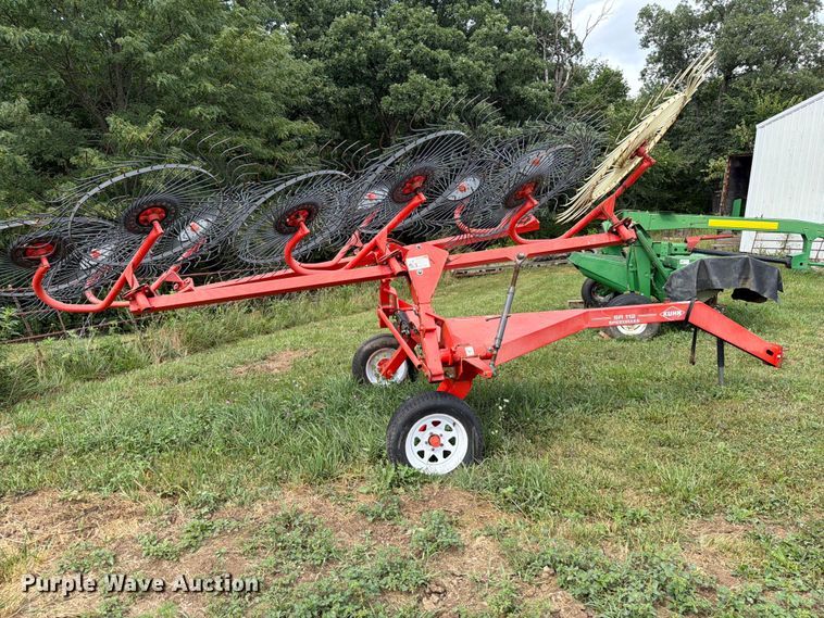 image for item FB5870 Kuhn Knight SR112 hay rake
